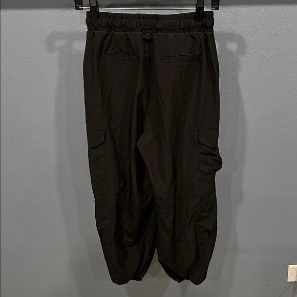 Albion Women's Jetsetter Jogger Sz (S) Cargo Pants Black Light Travel Petite - Picture 6 of 6